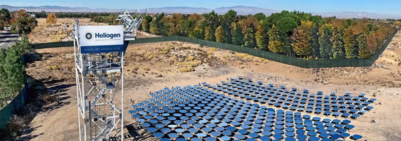 Photo 4. Mirror mosaic in the Mojave Desert, USA. Source: Business Insider Online Edition. Bill Gates is backing a technology that concentrates sunlight to generate temperatures of 1,000 degrees. It looks like a mosaic of mirrors. Nov’19.